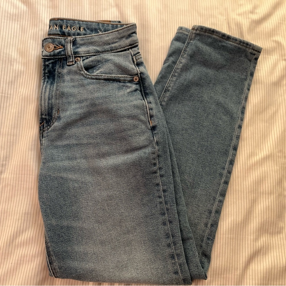 American Eagle mom jeans - Picture 4 of 6
